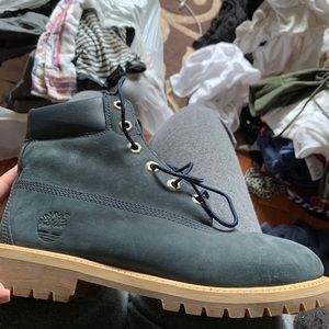 Navy timberlands worn once